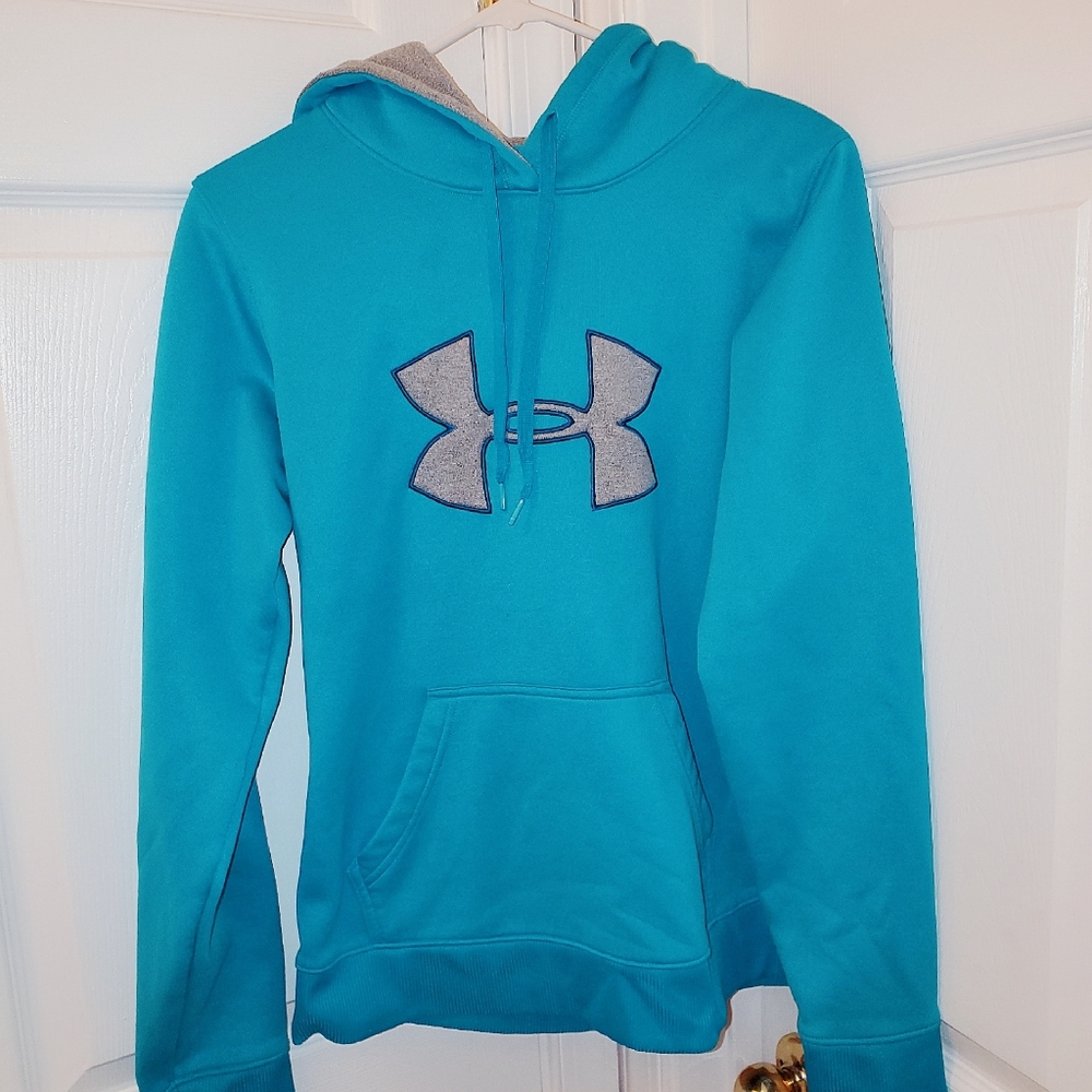 UnderArmour Sweatshirt-Medium